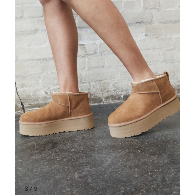 Bota mujer UGG Classic...