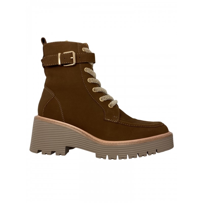 Bota nobuck cordones cuero